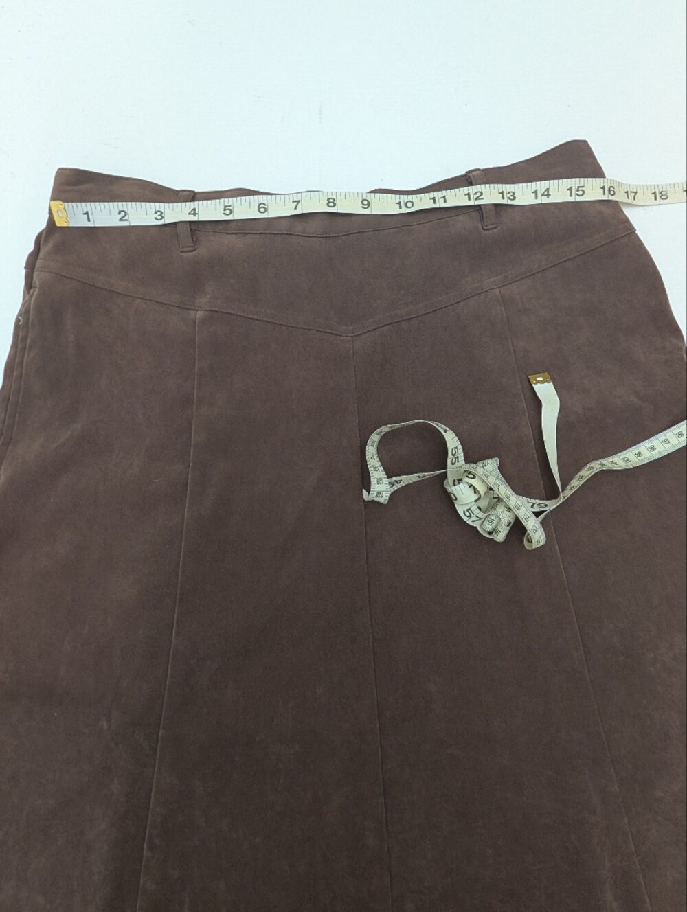 Orvis Vintage Brown Faux Suede A-Line Midi Skirt Sz 12 Pockets Fall Photo Shoot - Picture 6 of 11